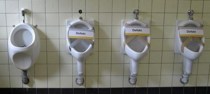 Pissoir / Urinal verstopft Pissoir Verstopfung beheben
