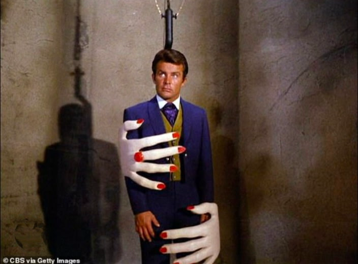 Robert Conrad et Dreamteam , image transmise sur Internet, image transmitted on Internet