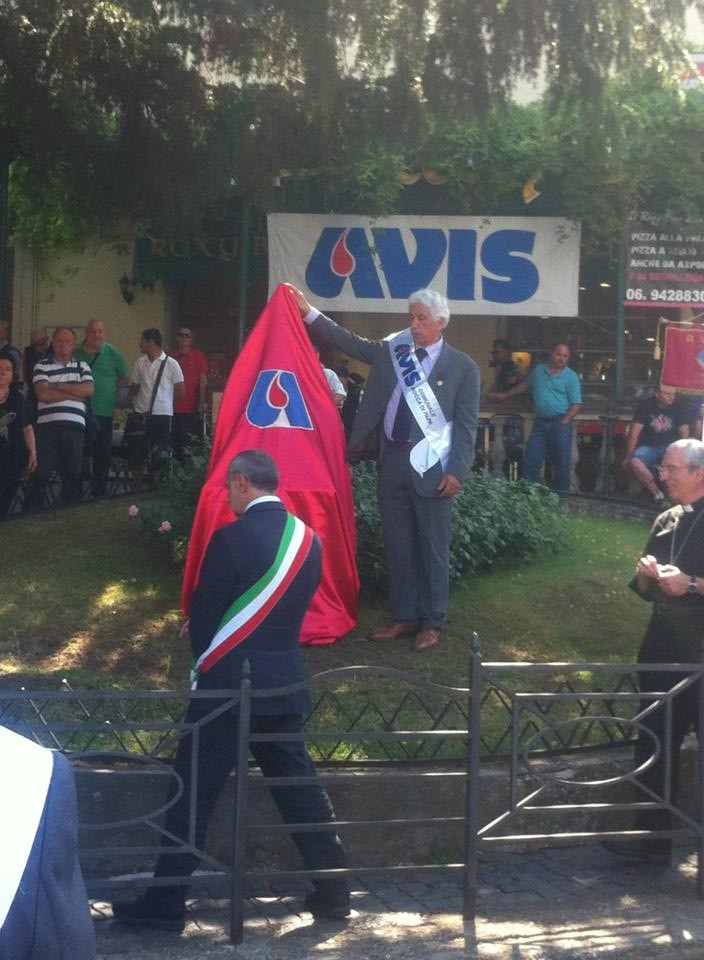 Avis Rocca di Papa: Inauguración del Monumento al Donante de Sangre.