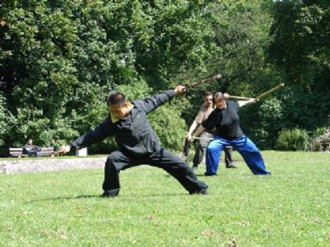 Doppelstreitkolben-Training mit Meister Chen Ziqiang, Stuttgart 2009