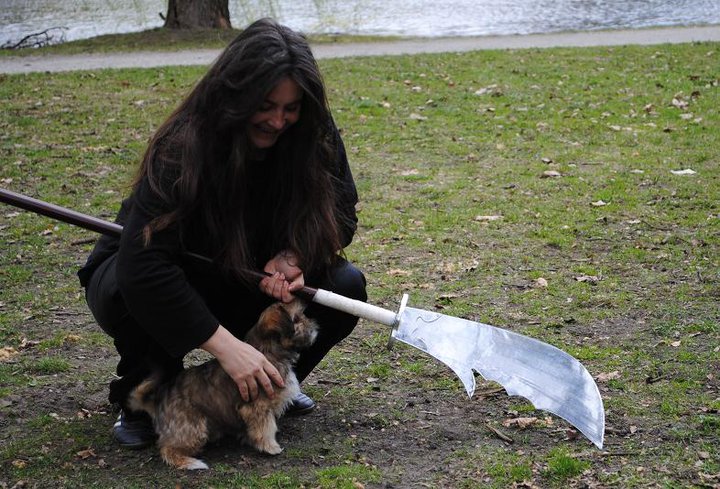 Alfie mit Hellebarde 2010