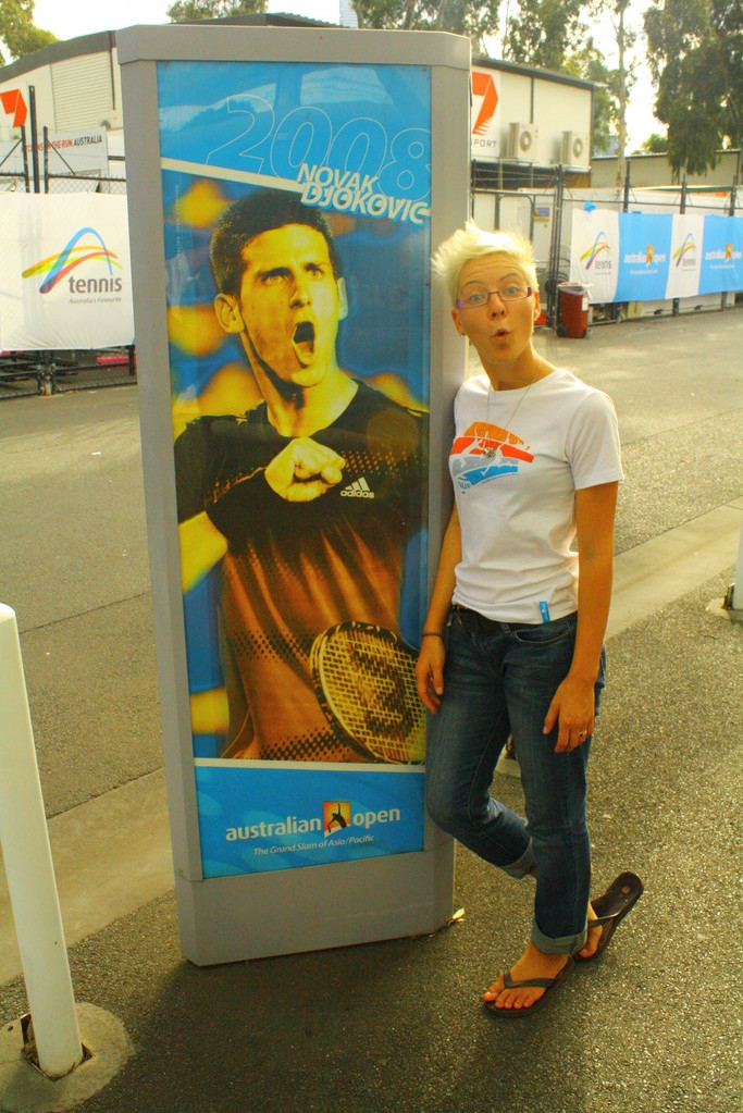 Auch dieses Jahr hat er den Grand Slam Asia/Pacific gewonnen. Das Finale haette gegen Nadal nicht spannender sein koennen.....