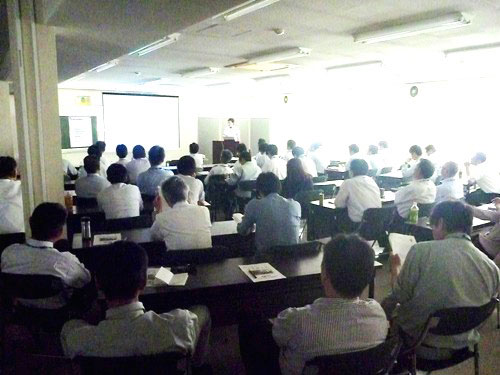 第16回社内技術発表会の様子