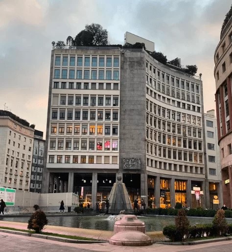 Piazza San Babila