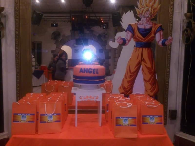 Goku - dragon Ball Z - Deco Fiestas magicas Goku - dragon Ball Z - Deco Fiestas magicas