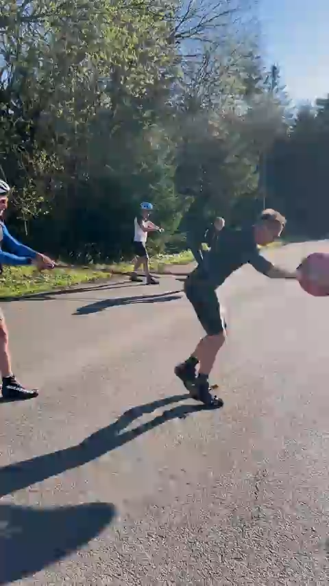 Aktivierungsübung für den Doppelstockschub