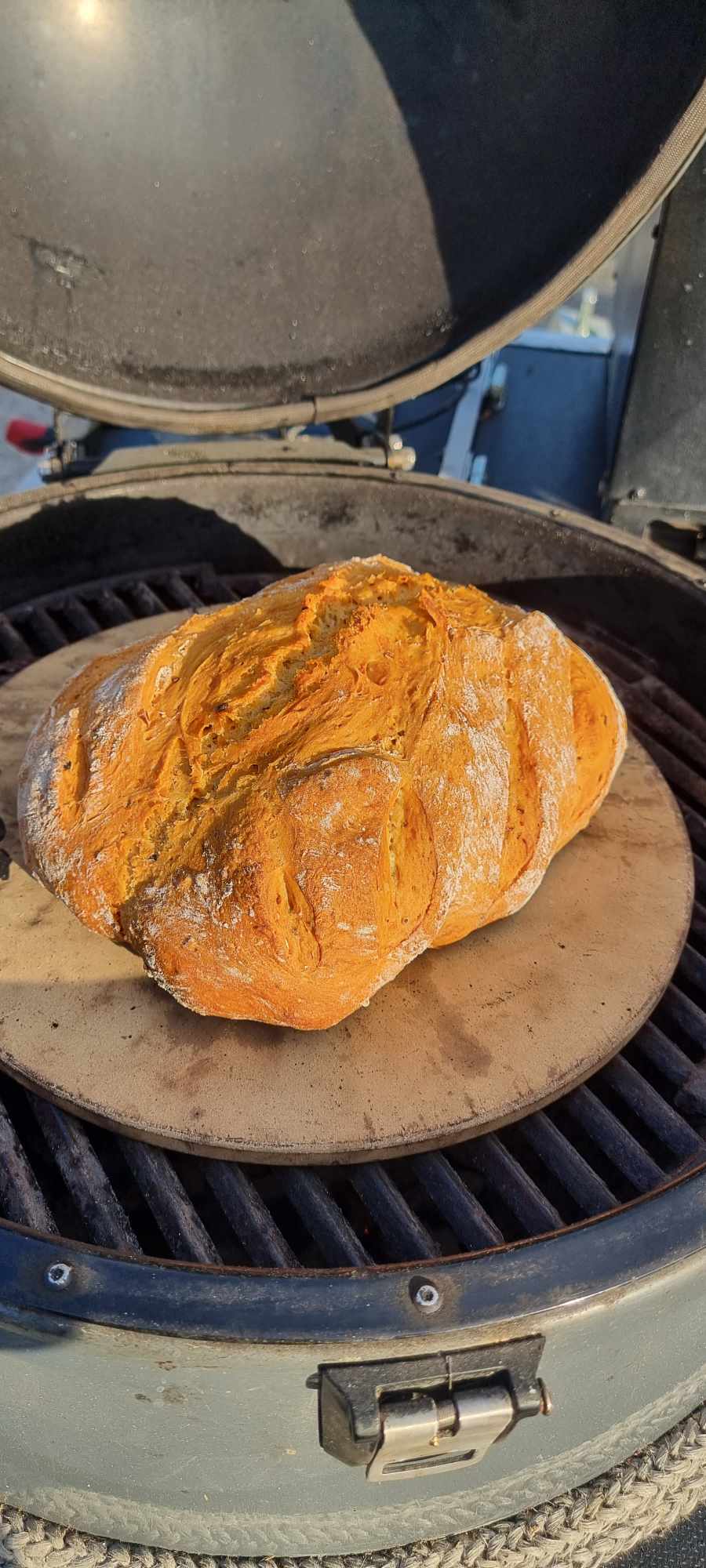 Biohof Sieber Vorarlberg & ALE-X-BBQ Kurs 2023 Dinkelbrot gebacken 