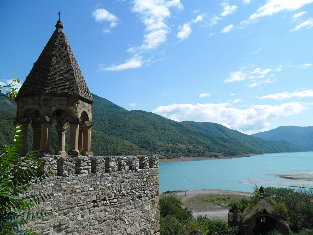 Ananuri Festung und Jinvali Stausee