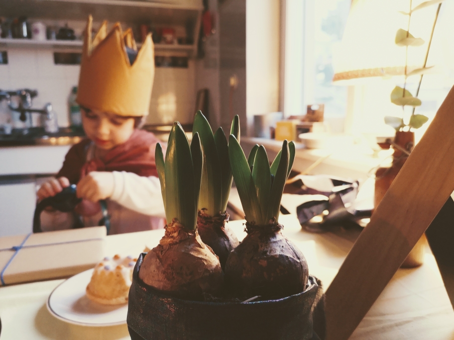 Birthday Traditions For Kids Geburtstag Morgen Geburtstag