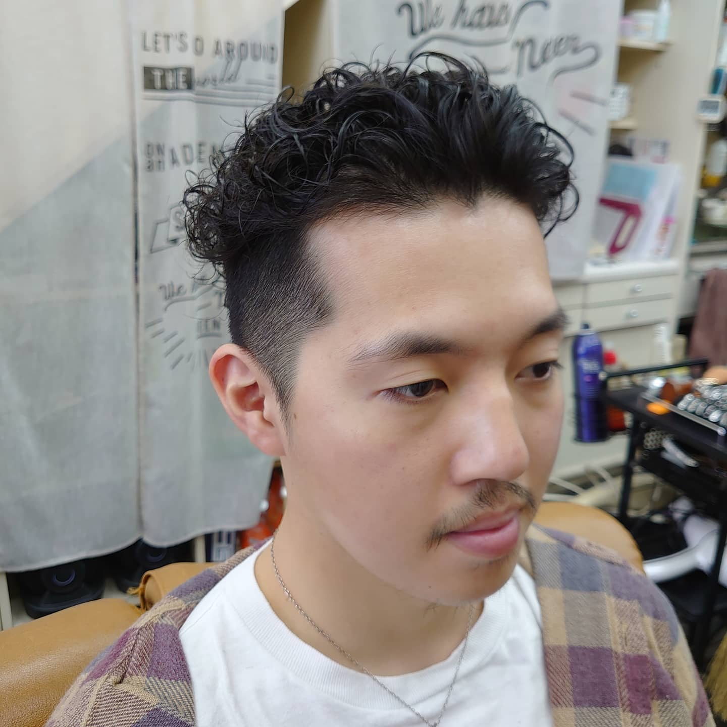 ツイストパーマ ツイストスパイラルパーマ スパイラルパーマ パーマ特集 Hairsalonokamoto ヘアーサロンオカモト 川崎駅東口の理容室 床屋 メンズカット 川崎市川崎区新川通り沿い 川崎市立病院口交差点の床屋さん