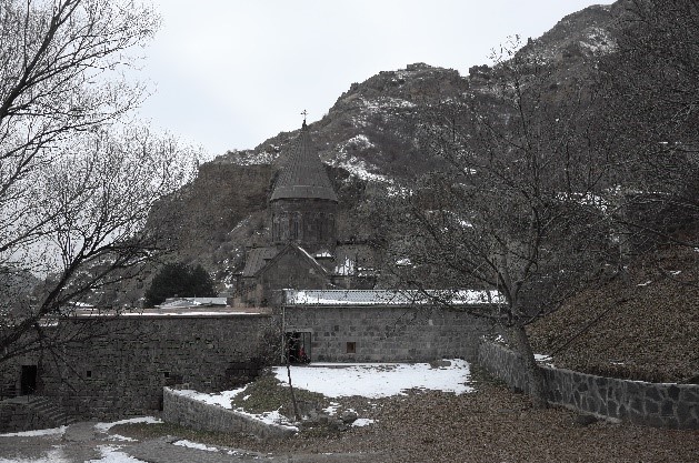 世界遺産の洞窟修道院ゲガルド