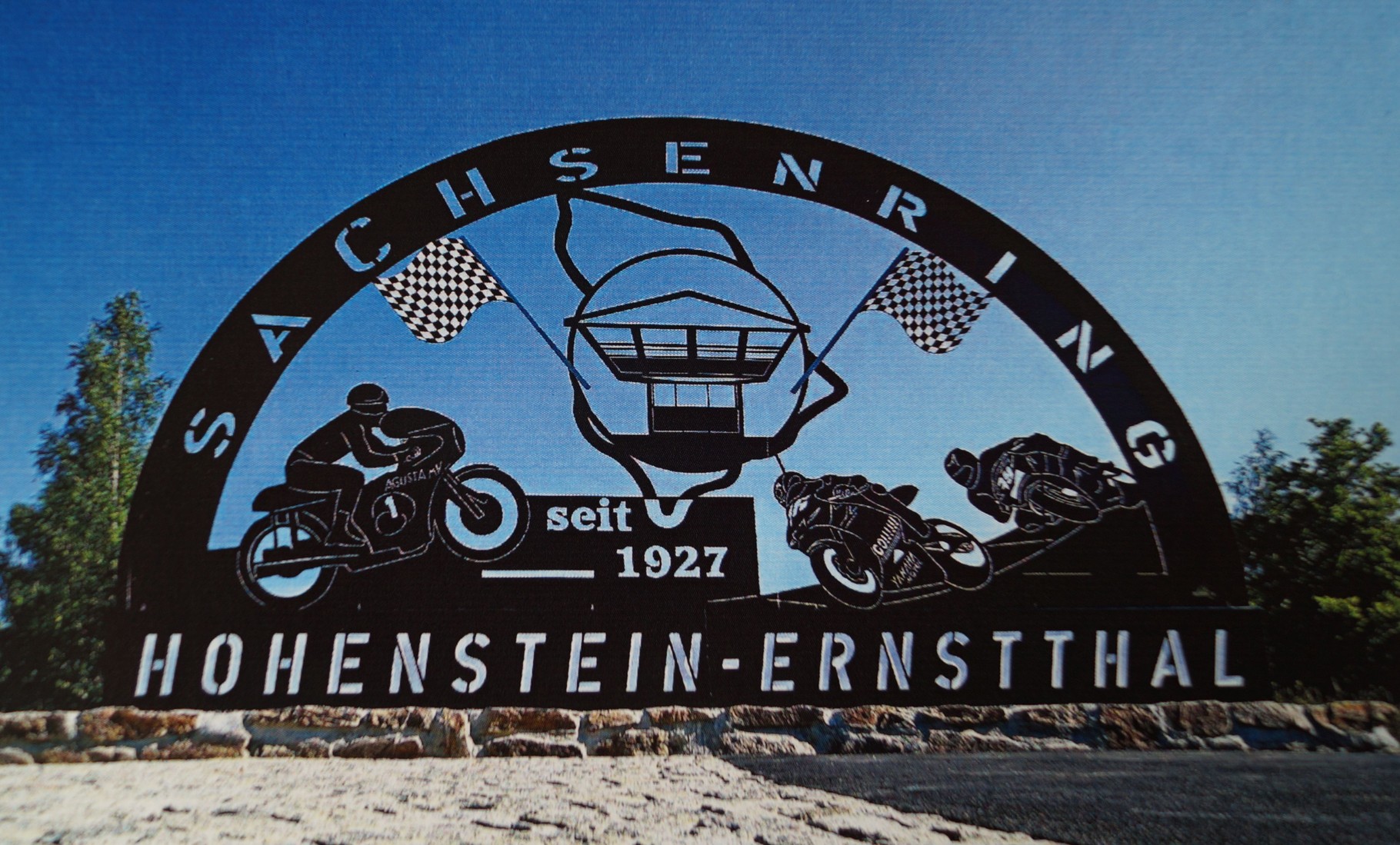 Jubiläum,Geschenk,Firmenpräsent,Werbemittel,Sachsen,regional,Präsent,Werbung,Logo,Ostern,Weihnachten,Geburtstag,Einladung,Schwibbogen,Hohenstein-Ernstthal,Motorrad,Motorrad GP,Metall,Beleuchtung,individuell,Sachsenring