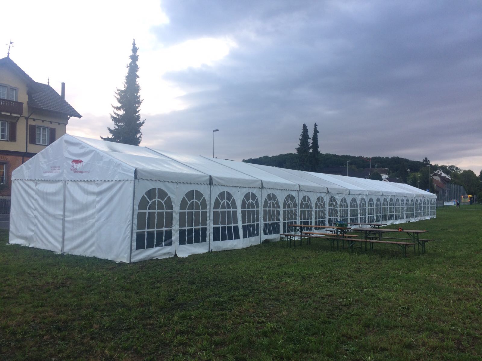 Zelt 6x39 Meter