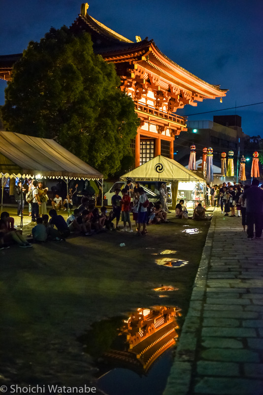 ISO800 50mm f2.2 1/100s