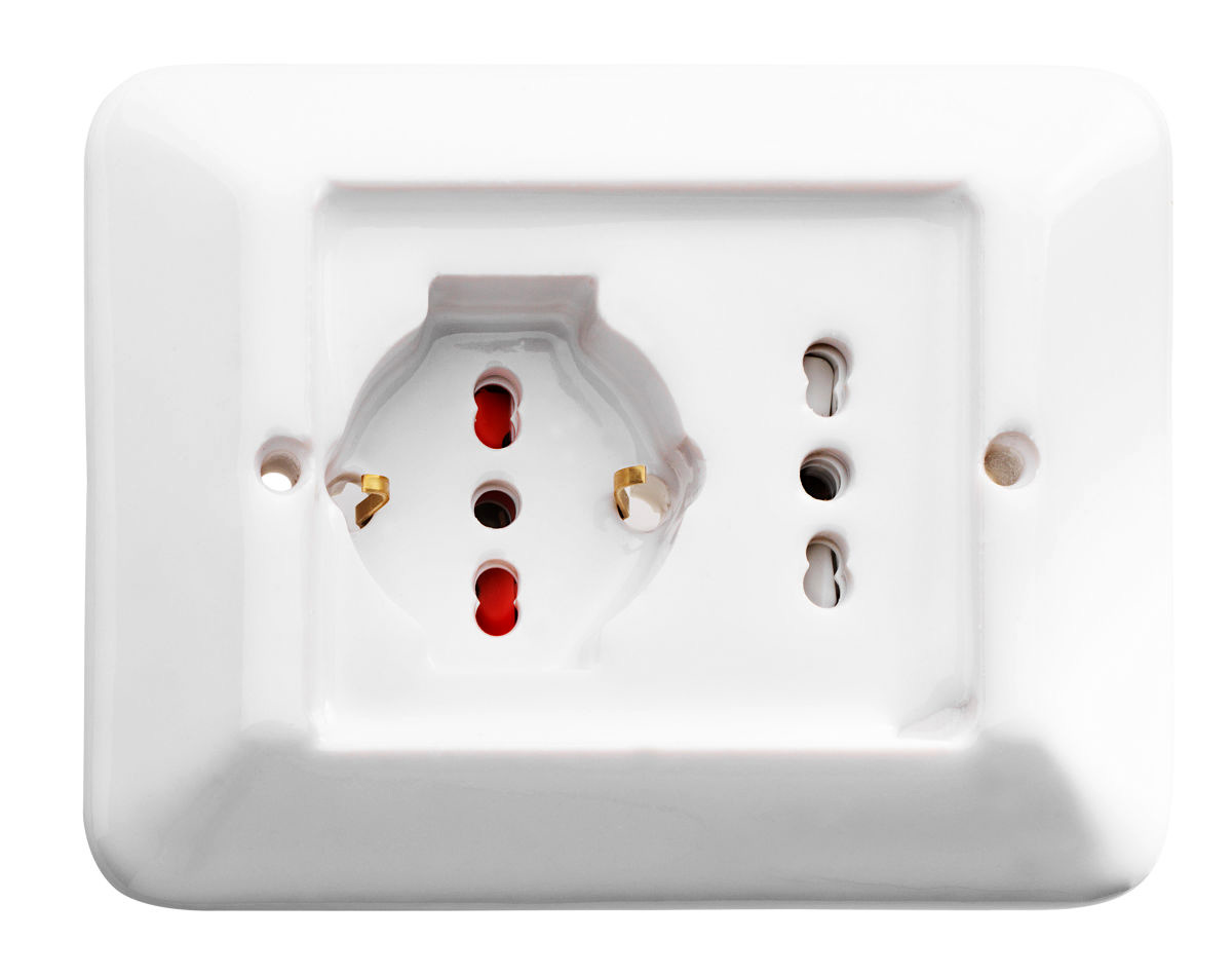 Presa Elettrica Singola 13A Con Interruttore – Merriway, Bianco, Placca In Metallo, Facile Installazione - 4