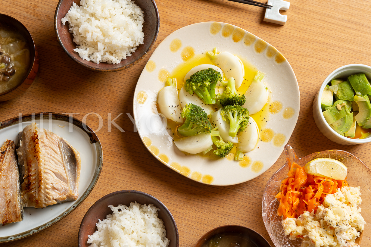カブとブロッコリーの温野菜。