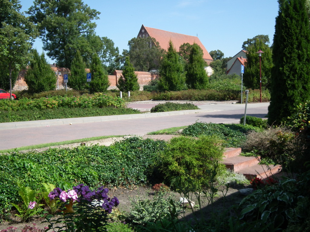 Blick auf die Mauer und dem Franziskaner Kloster