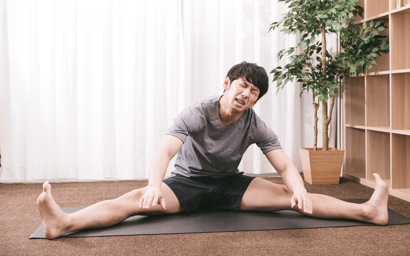 身体が硬いと〇〇しやすい？