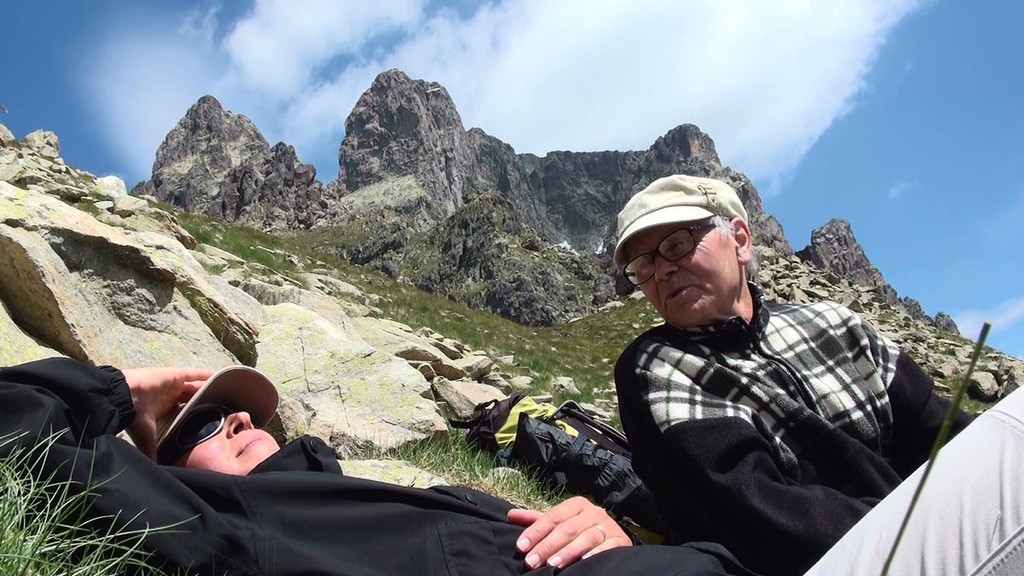 Petite pause au col de Peyreget