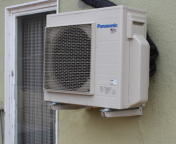 Panasonic Außengerät (Heizen + Kühlen)