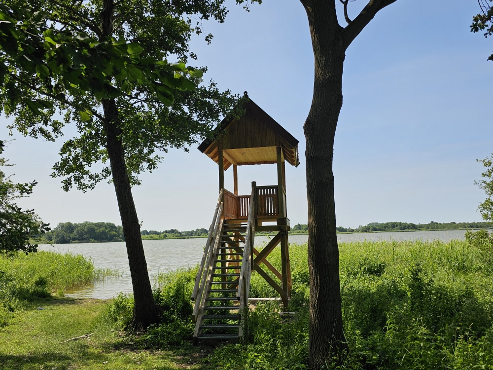 Santower See liegt direkt vor der Tür