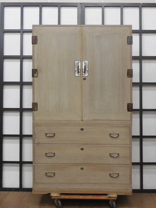 富山県魚津市　E様　桐たんす修理再生　リフォーム