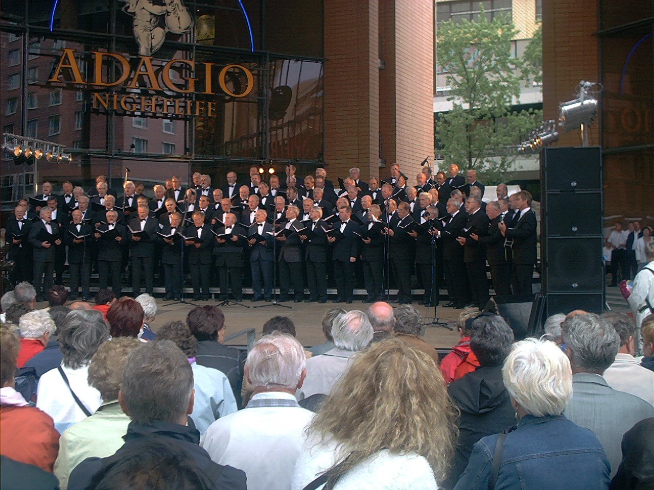Deutsches Chorfest Berlin 06.2003 - W. Dippon mit LK Enzweihingen und MPC Chorverband Enz