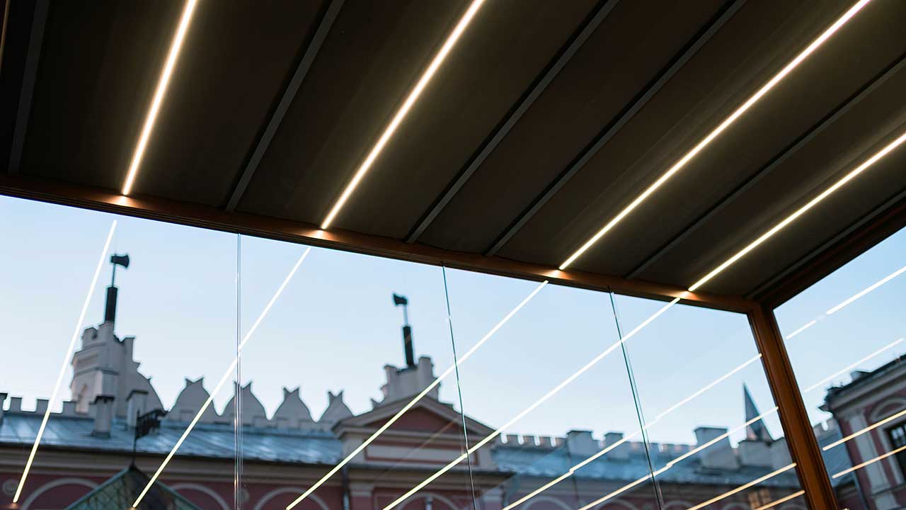 Faltdach bzw Planendach Pergola mit LED Beleuchtung