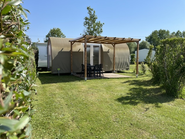  Piscine couverte et découvrable Camping Quend-Plage - Baie de Somme - camping Fort-Mahon - Location Mobil home - location insolite - animations - convivial 
