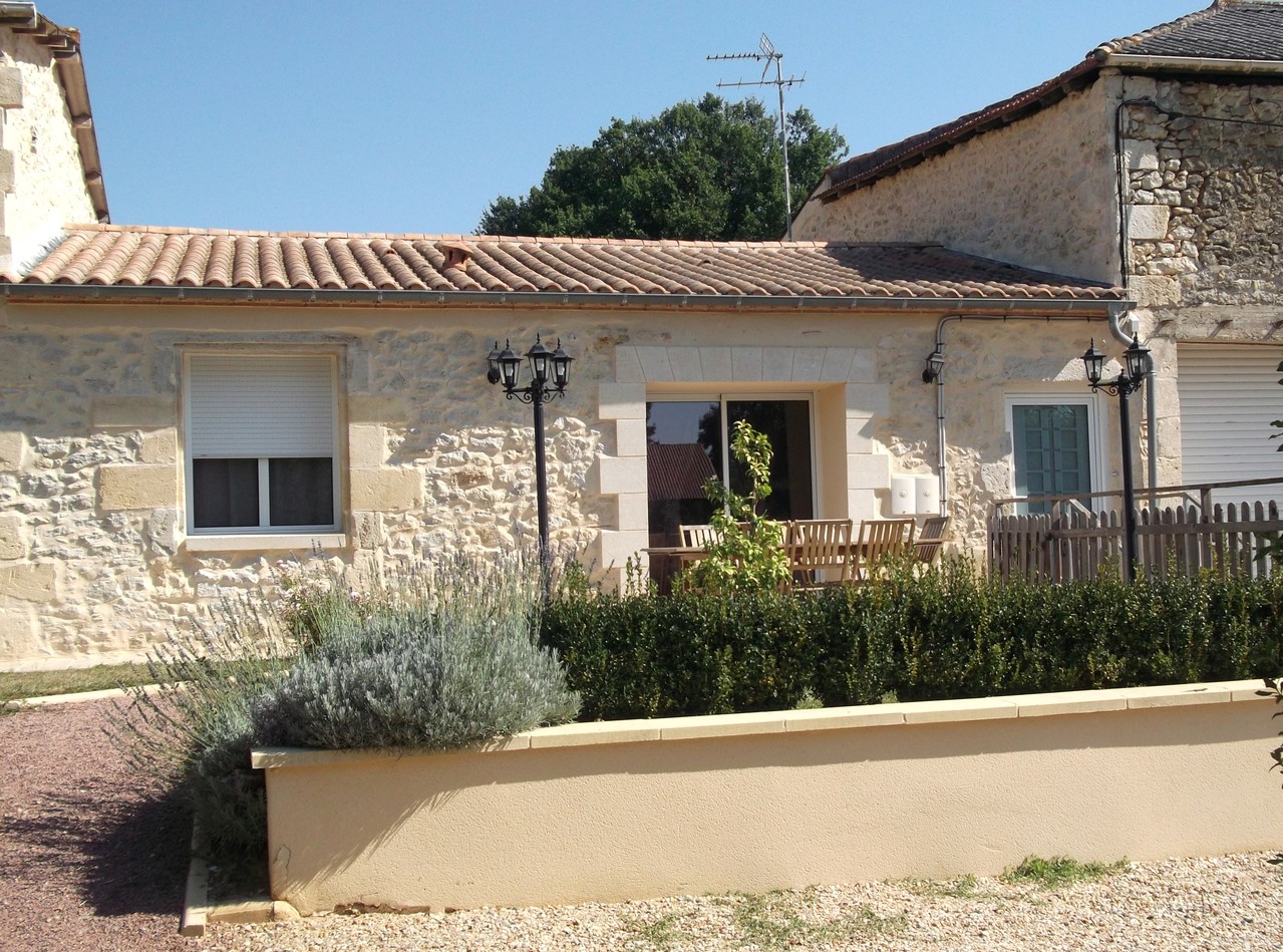 Grand gîte dans le vgnoble bordelais