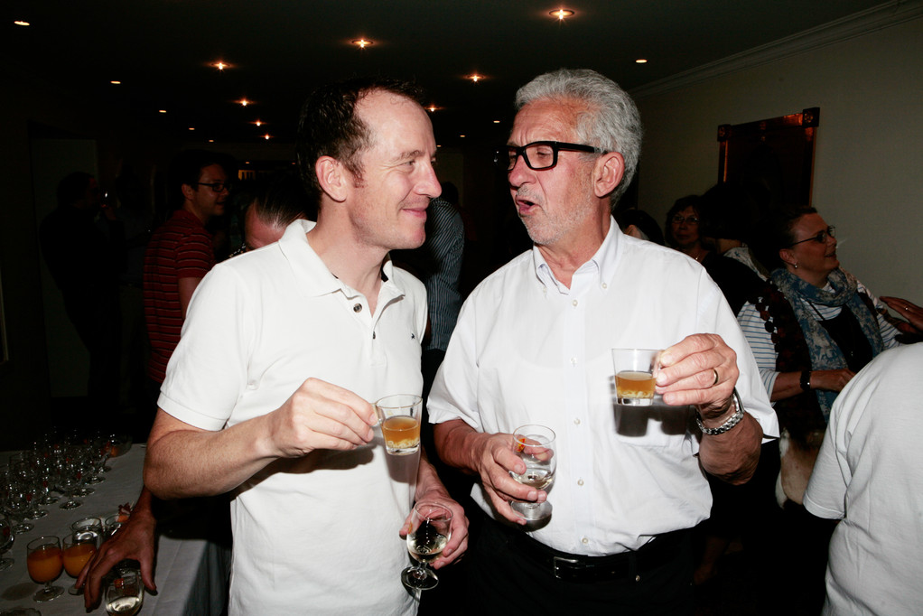 Urs Schlatter (Radio Pilatus) im Gespräch mit Karrikaturist Jals.