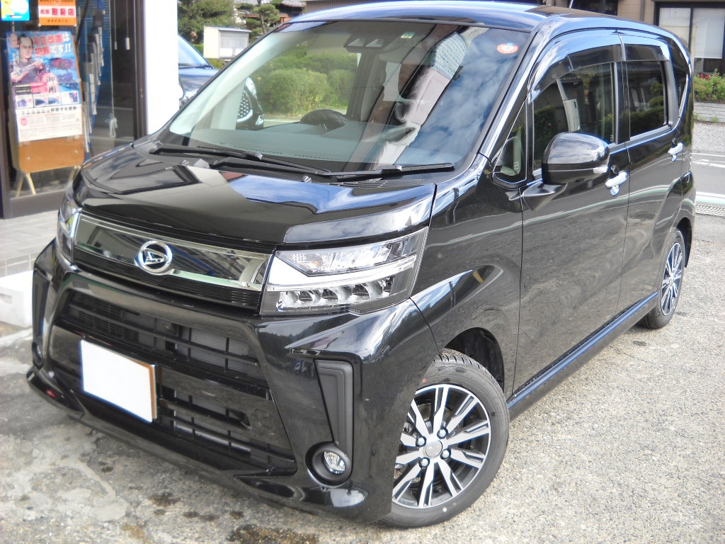 ムーヴカスタム入荷しました。