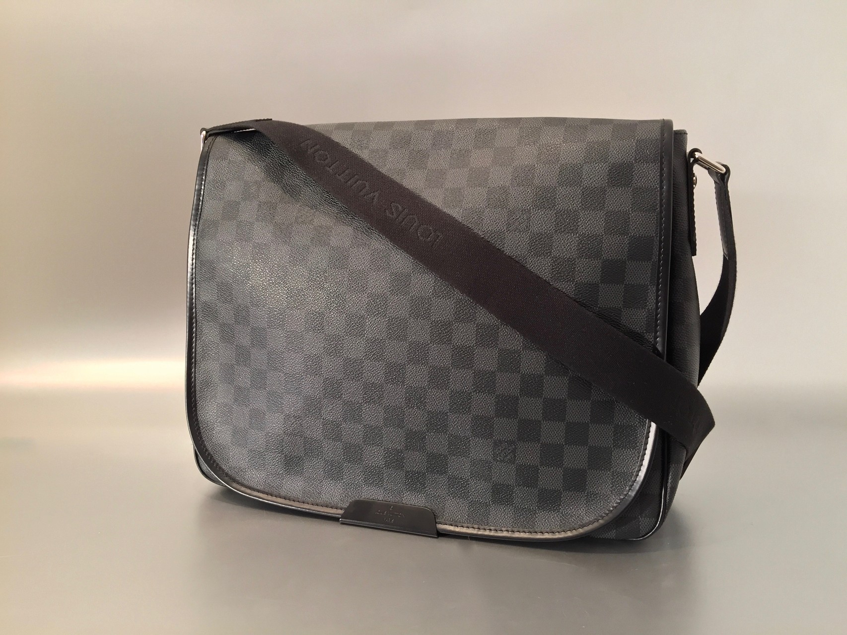 Lv daniel mm deals