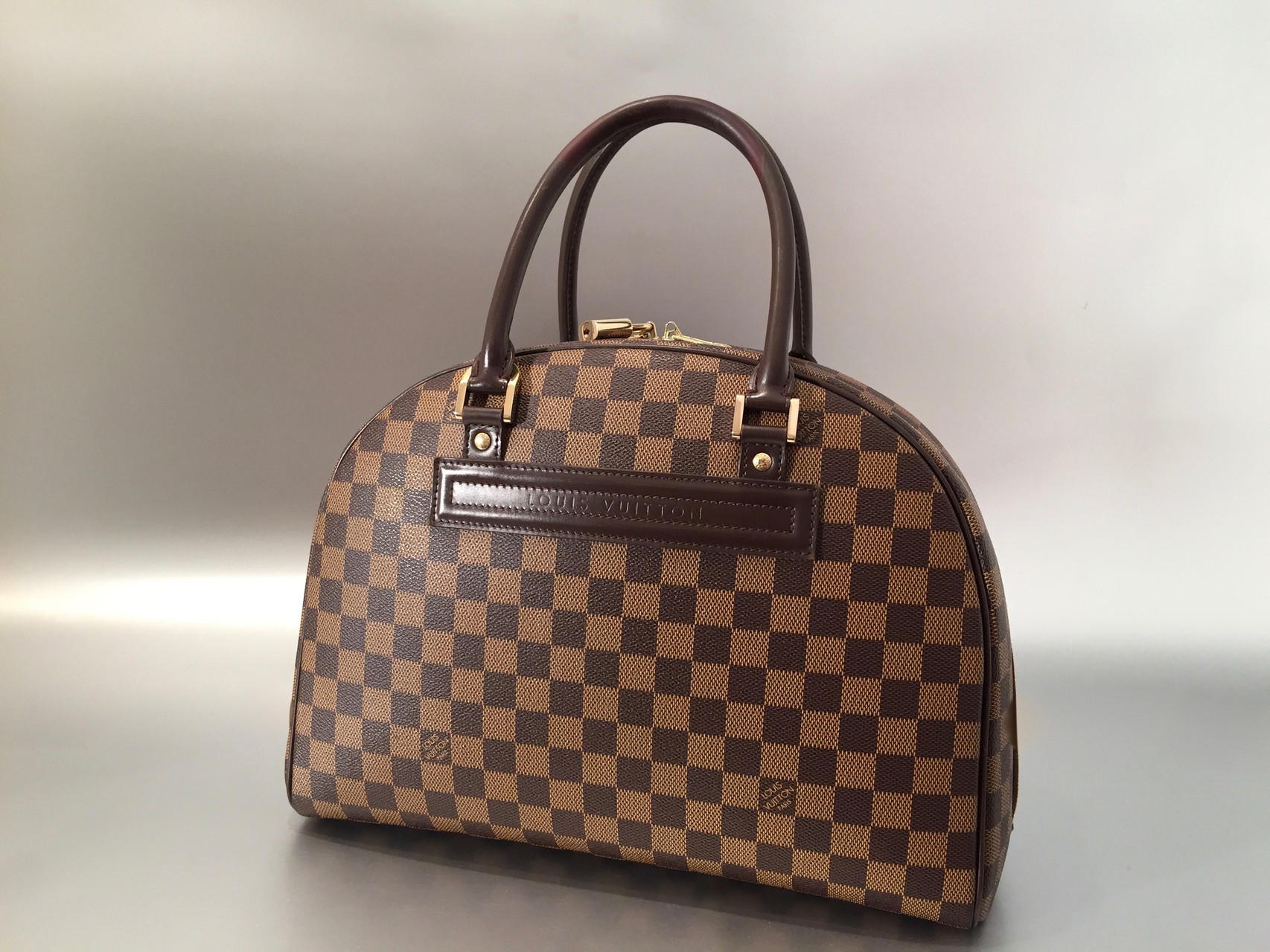 Louis Vuitton Damier Ebene Nolita Ankauf Verkauf Second Hand Designertaschen und Accessoires