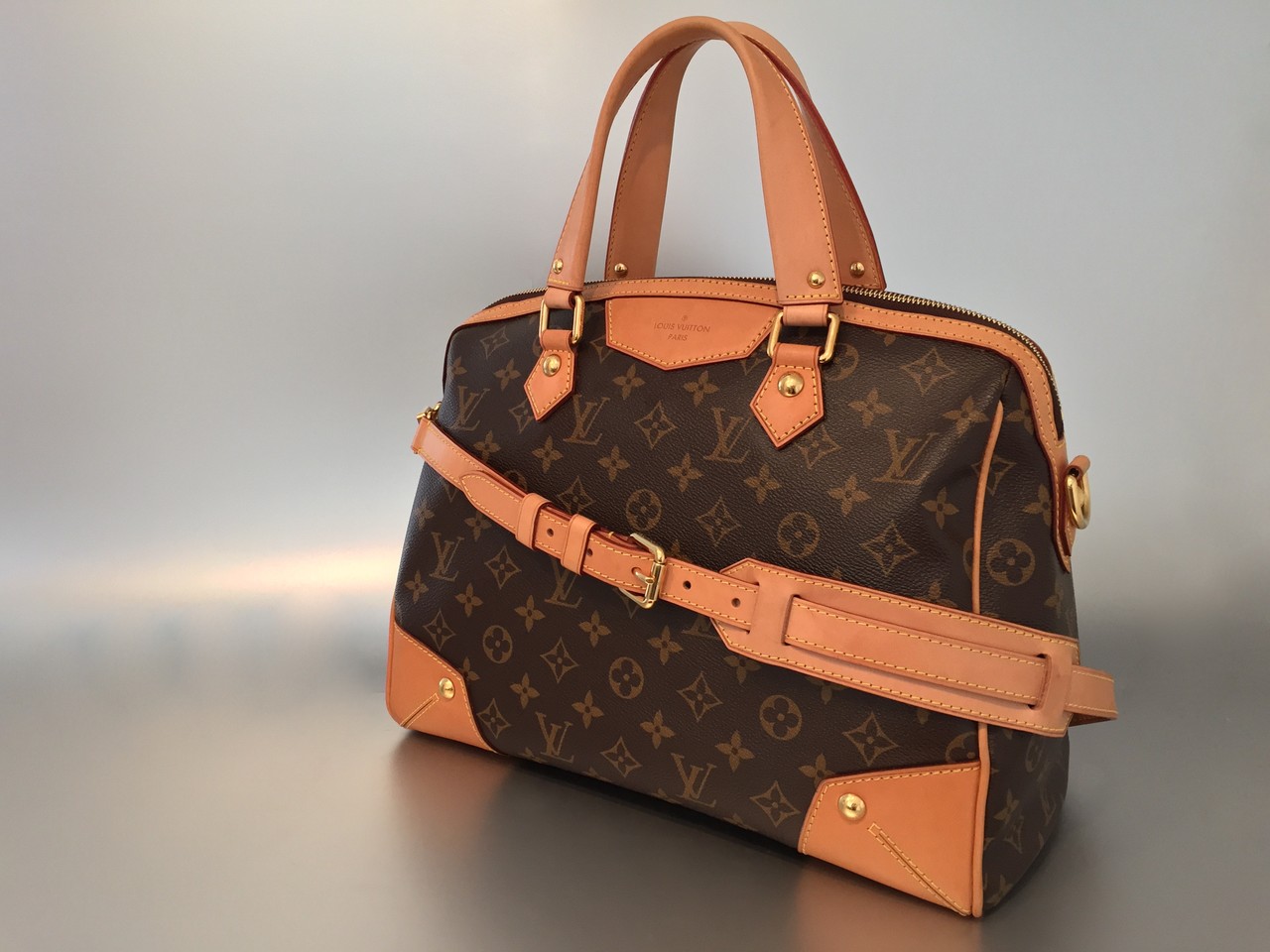 Louis Vuitton Monogram Canvas Retiro PM Ankauf Verkauf Second Hand Designertaschen und Accessoires