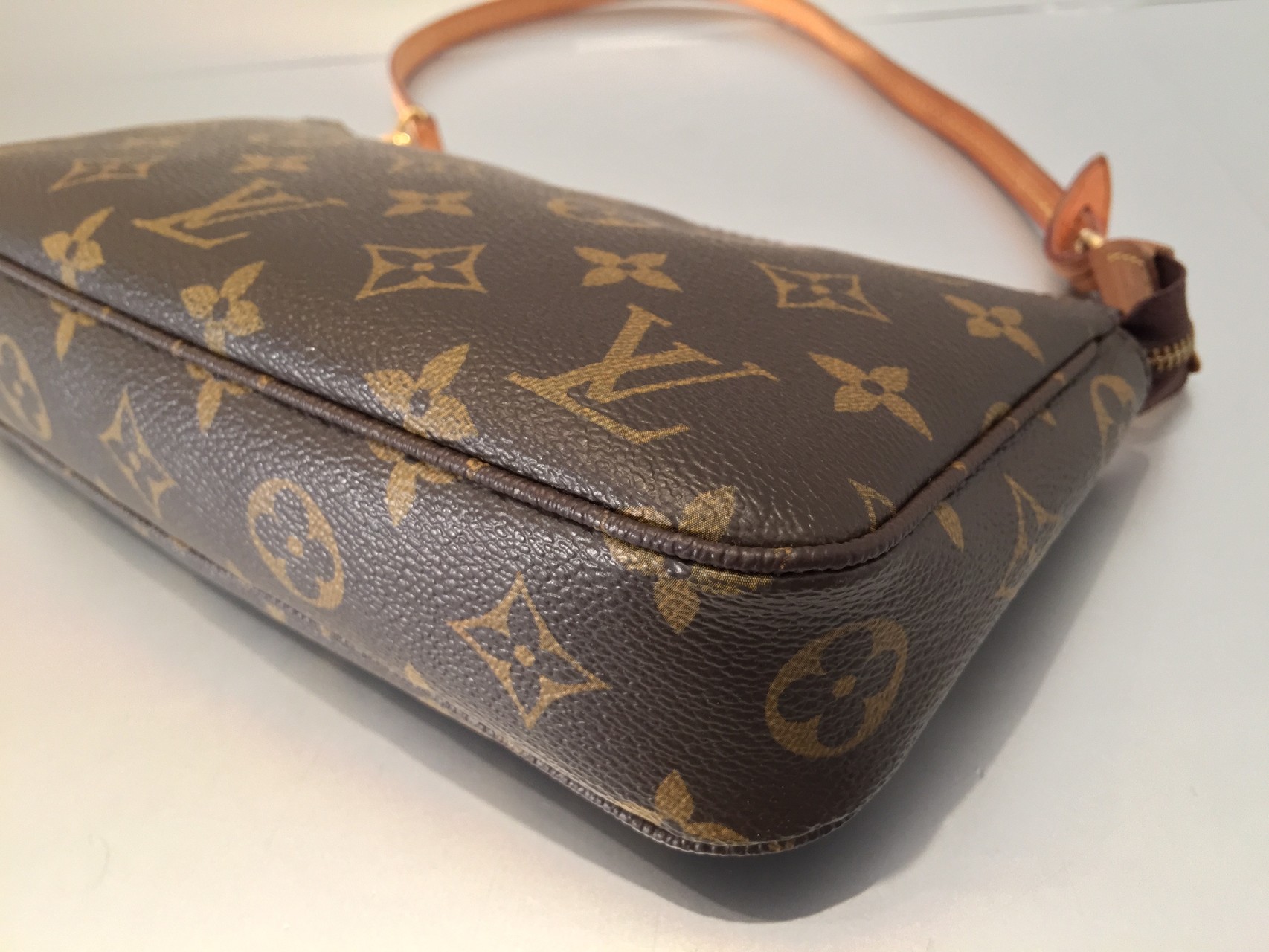 Louis Vuitton Monogram Canvas Pochette Accessoires NM - Ankauf & Verkauf Second Hand ...