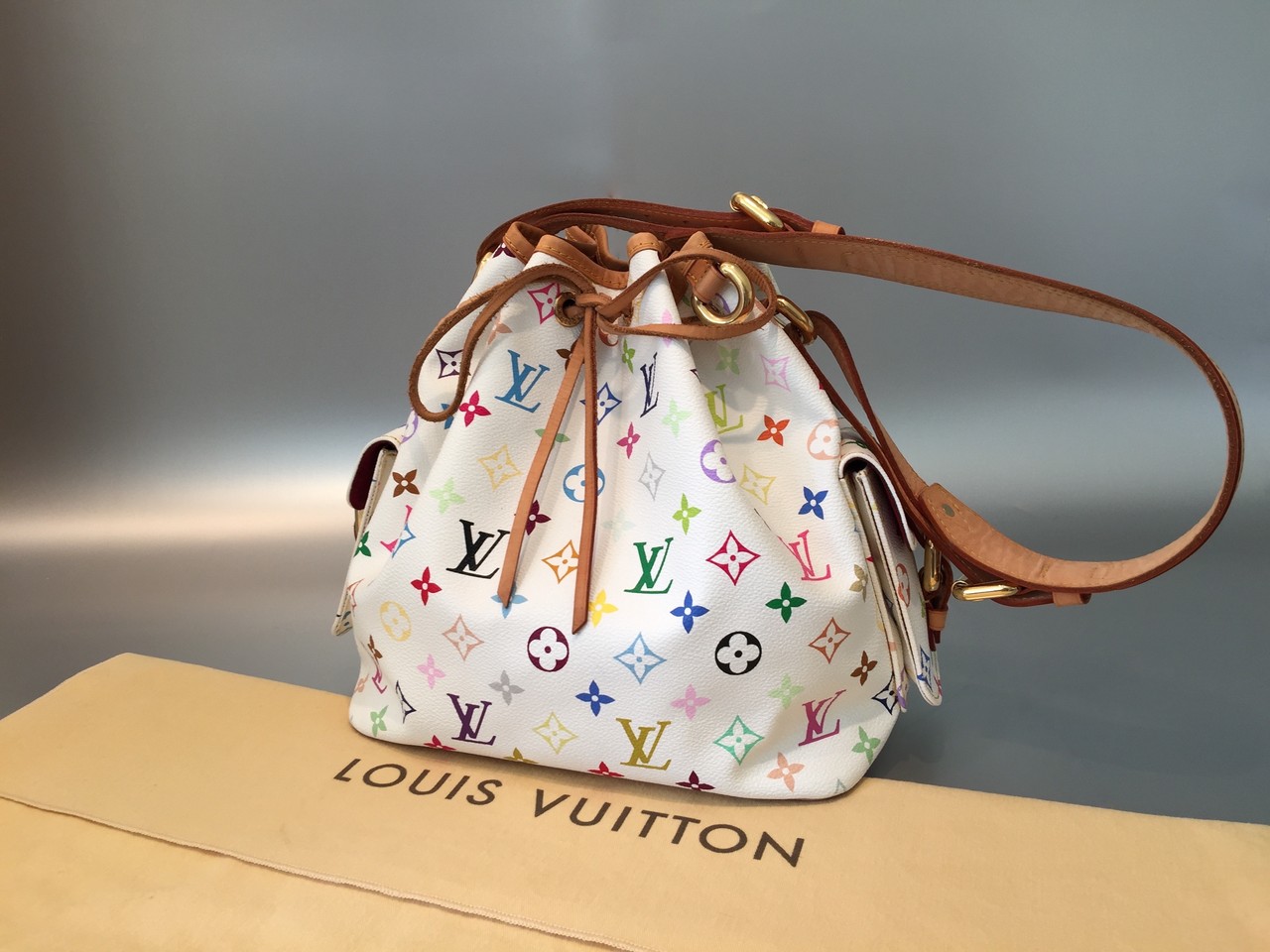 Louis Vuitton Monogram Rayures Petit Noe - Ankauf & Verkauf Second Hand  Designertaschen und Accessoires