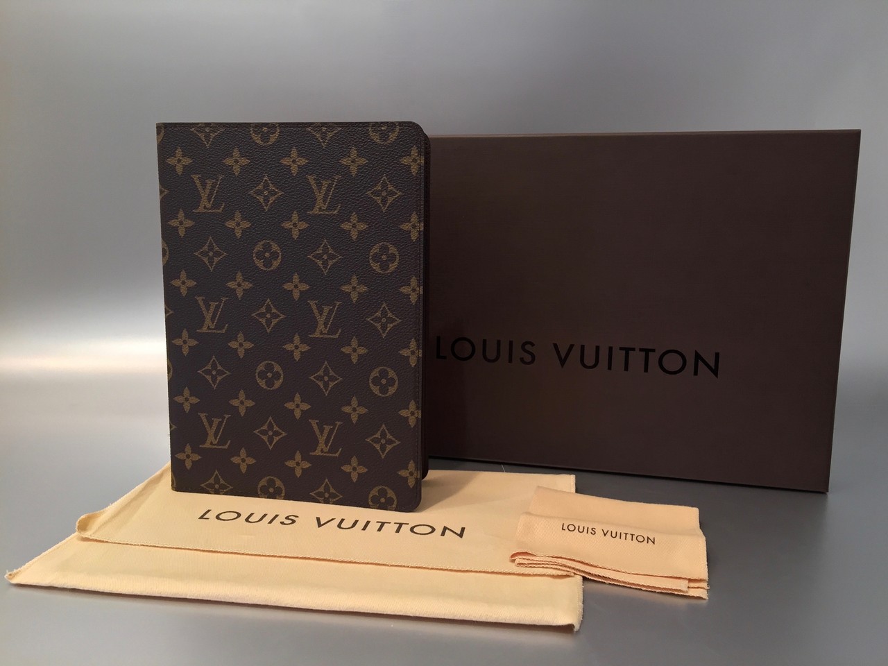 Housse ipad louis vuitton store