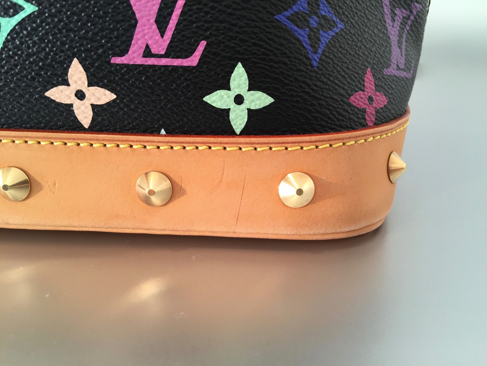 Louis Vuitton Monogram Multicolor Alma PM in Schwarz Ankauf Verkauf Second Hand Designertaschen und Accessoires