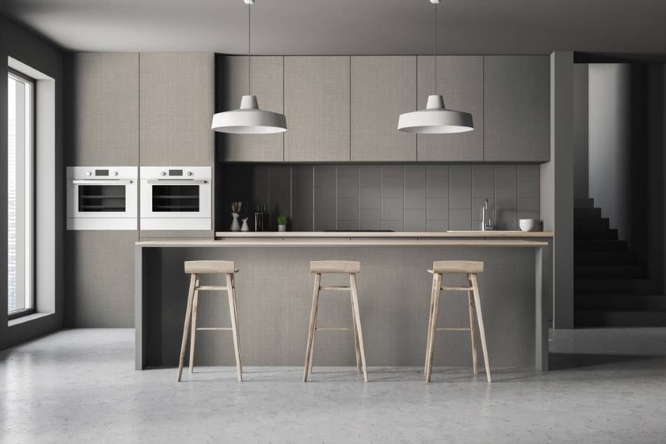 NE38 Silver & Grey Lined 