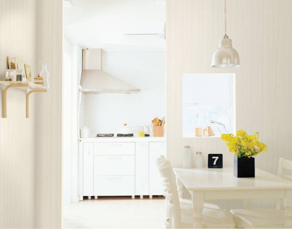 NE63 Pale Hazelwood