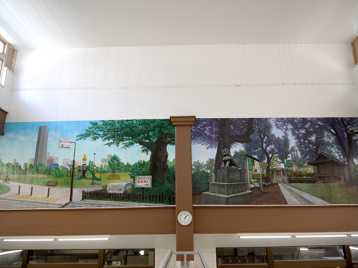 峯岸愛さん作の壁画