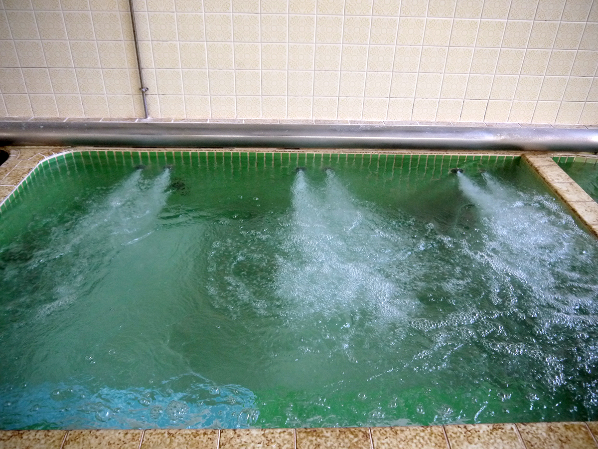 水枕も気持ちいいジェットバス