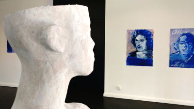 nussknacker, seite, blick auf die papierbilder, blau