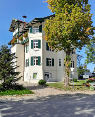 foto des Rathaus' bad tölz