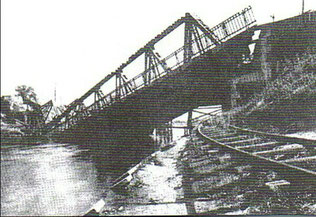 Zerstörte Altglienicker Brücke