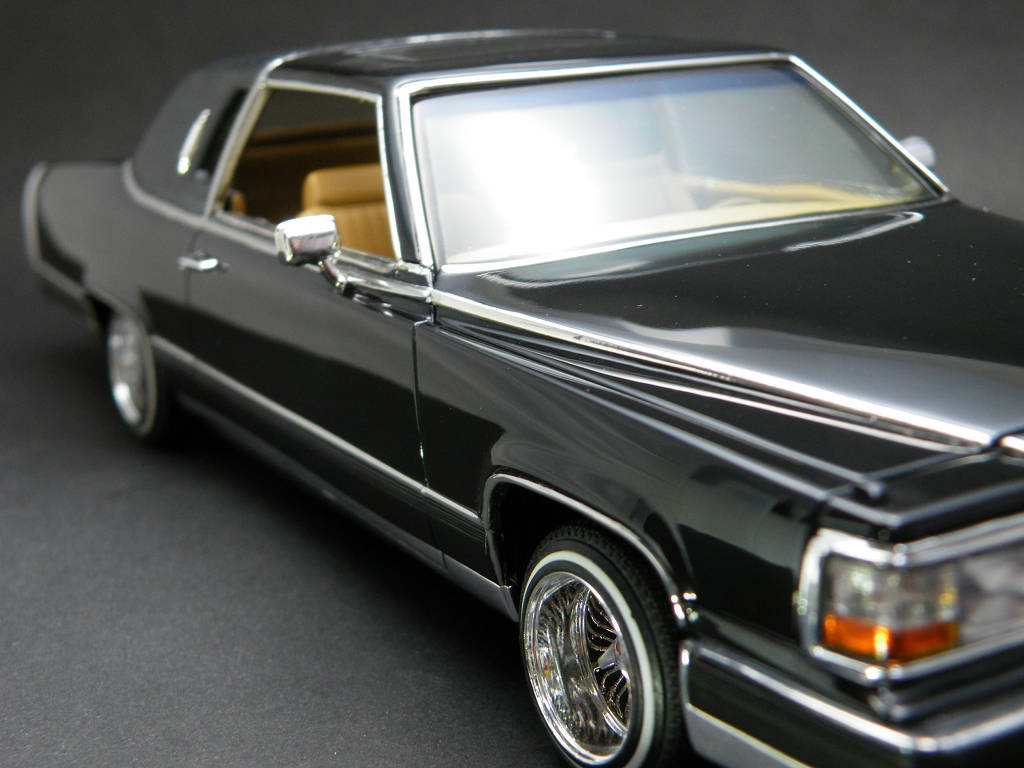 Scale Model Collection American Car# 18 '83 Cadillac - BJ