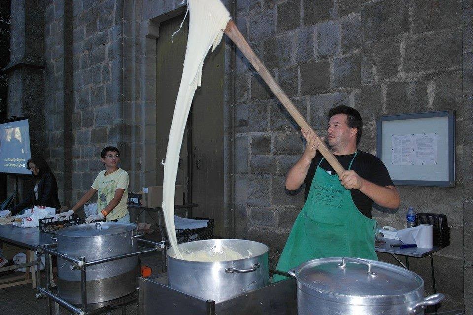 Aligot  fête votive de Brusque