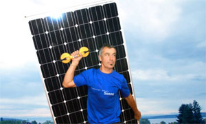 Der Bundesverband Solarwirtschaft fordert von der nächsten Bundesregierung deshalb eine deutliche Beschleunigung des Solarenergie-Ausbaus