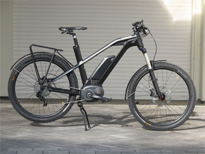 Zur Leichten E-Mobilität zählen Elektro-Fahrzeuge wie Pedelecs und E-Bikes, drei oder vierrädrige leichte Kleinfahrzeuge und Transportfahrzeuge, aber auch E-Scooter.